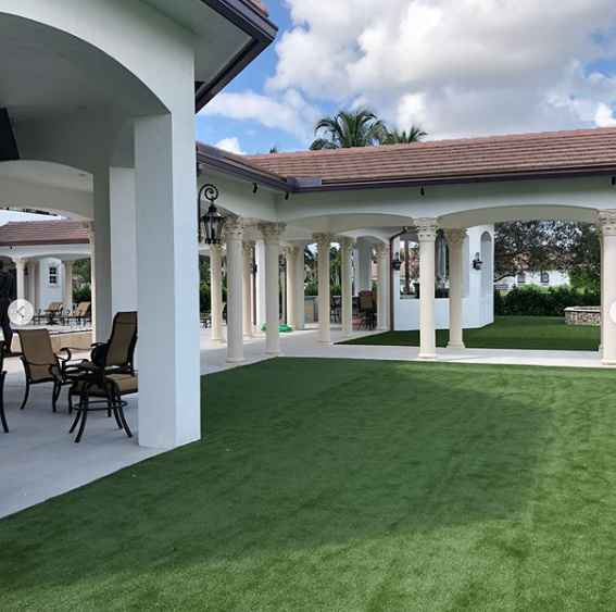 Why Should you be Switching to Artificial Grass?